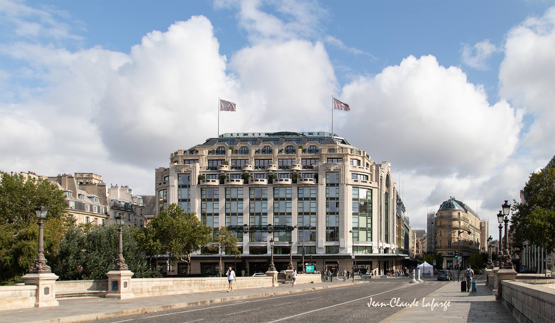 La Samaritaine Paris Pont-Neuf. Art nouveau et Art Déco. LVMH.